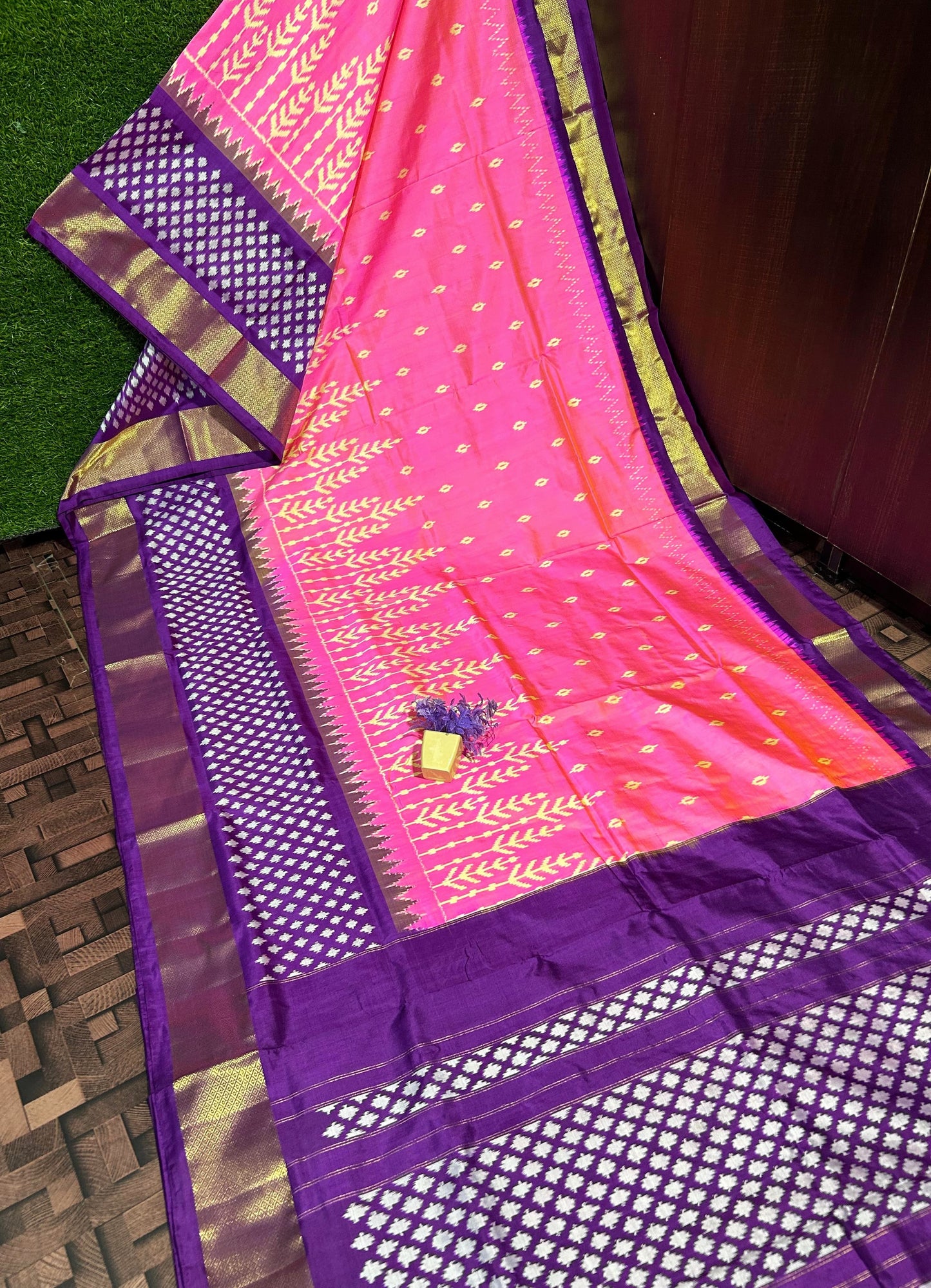 Ikkat Pure Silk Saree