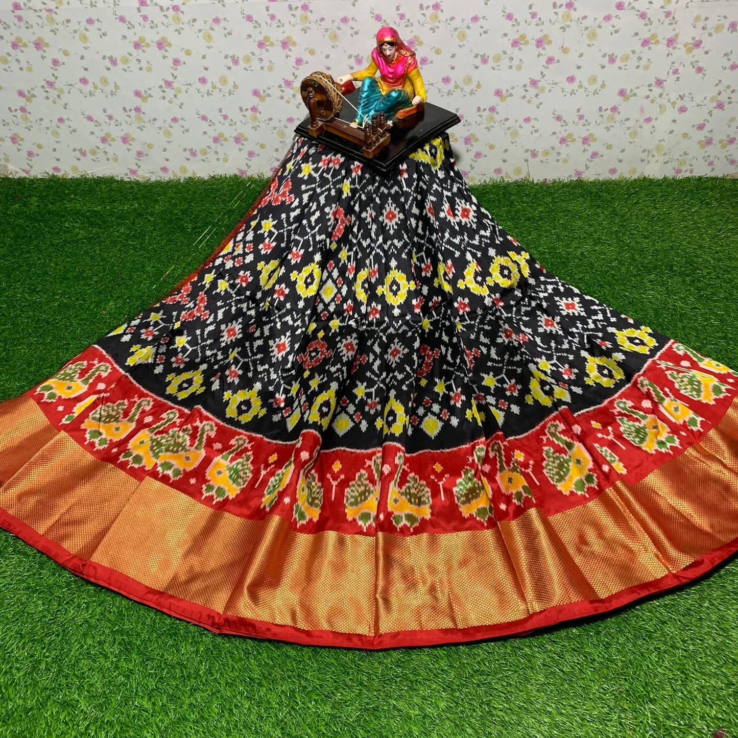 Ikkat Free Size Lehenga