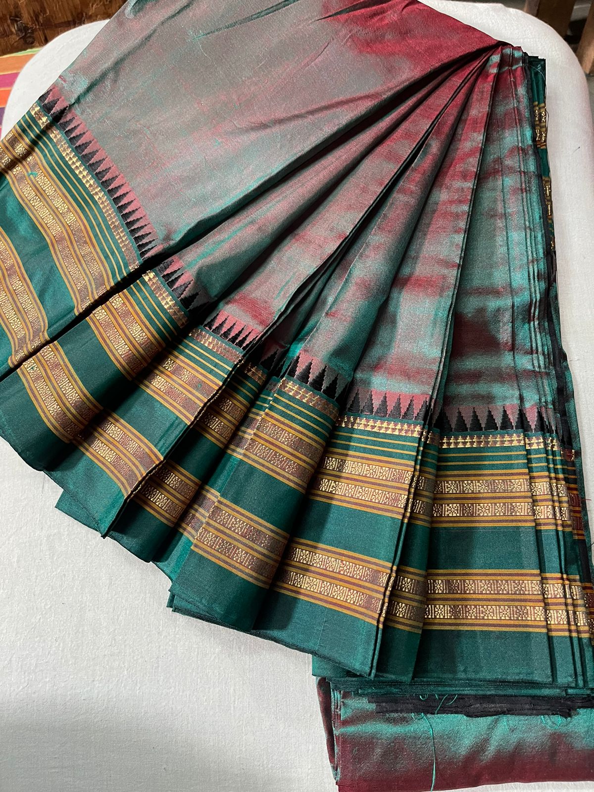Yellow shade handloom narayanpet silk saree – TSCO Handlooms
