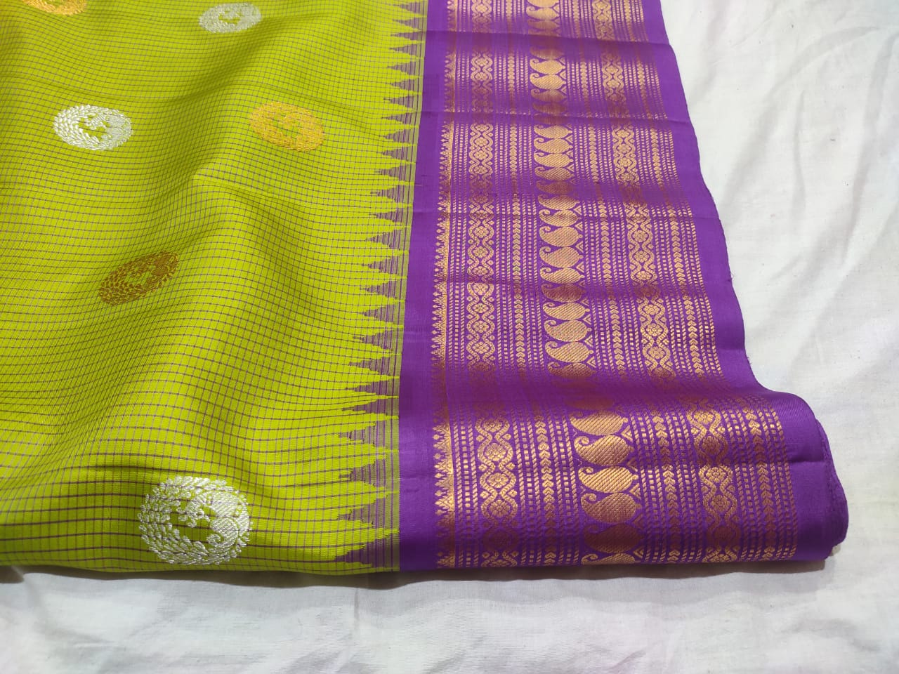 Gadwal Pure Silk Saree