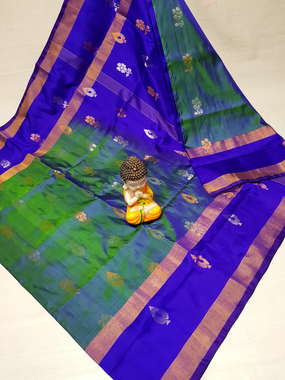 Pure Uppada Butta Saree