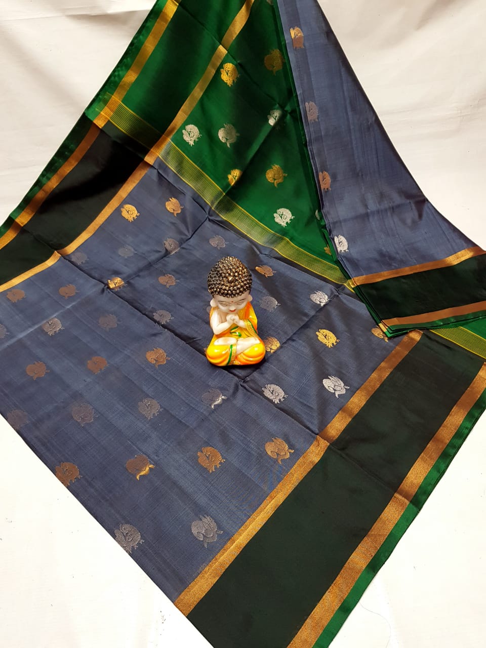 Pure Uppada Butta Saree