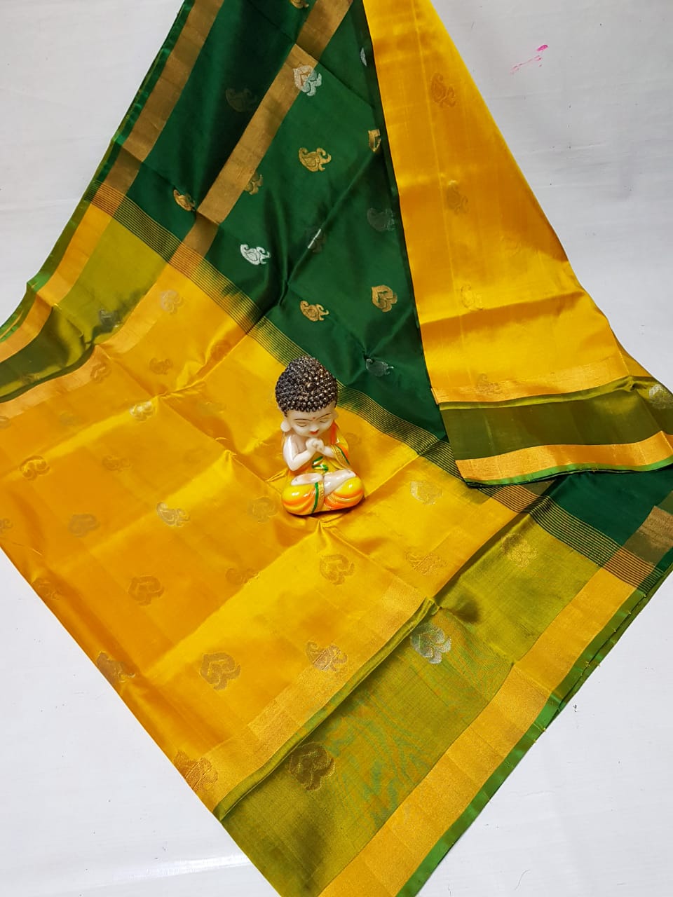 Pure Uppada Butta Saree