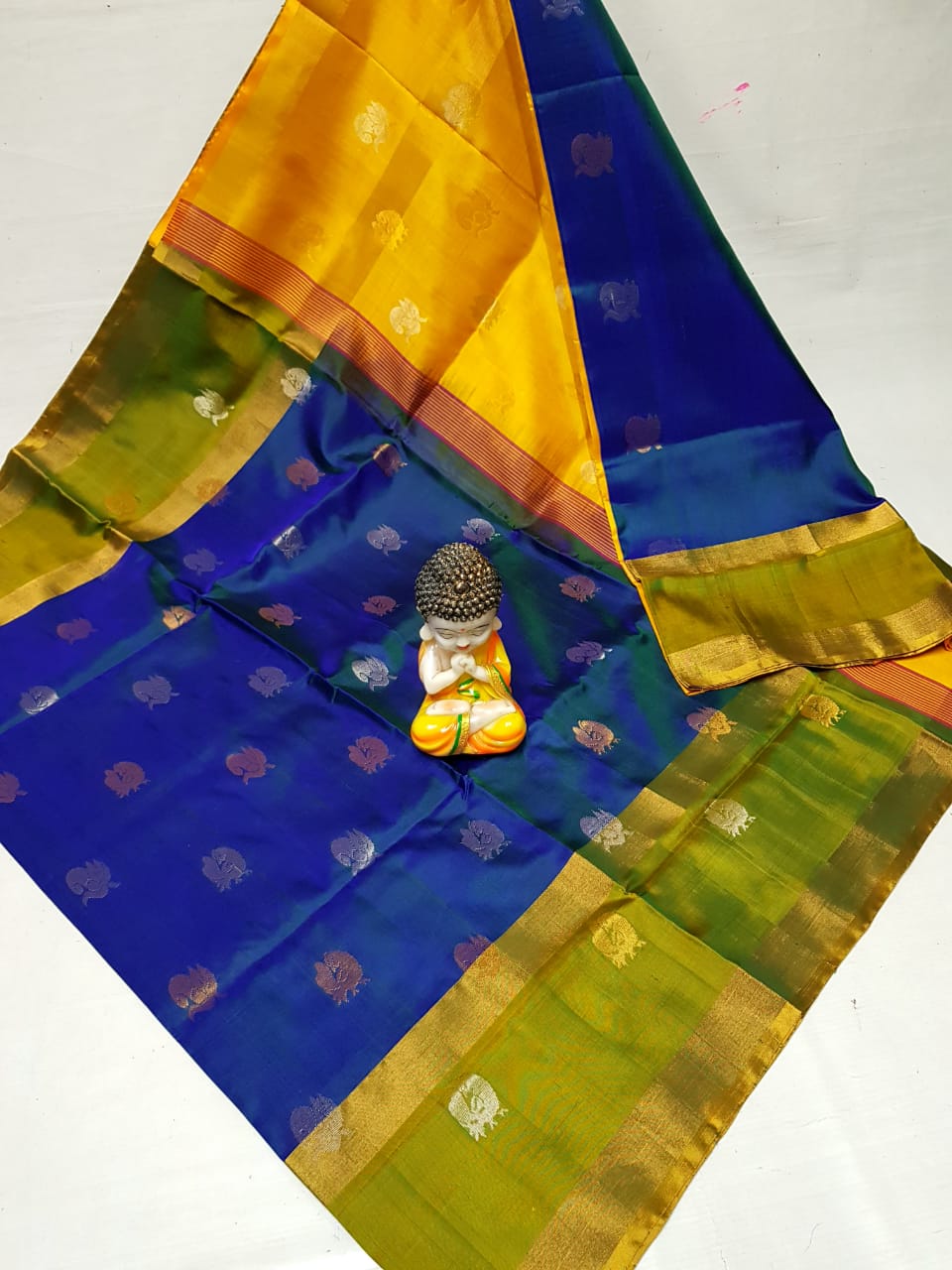 Pure Uppada Butta Saree