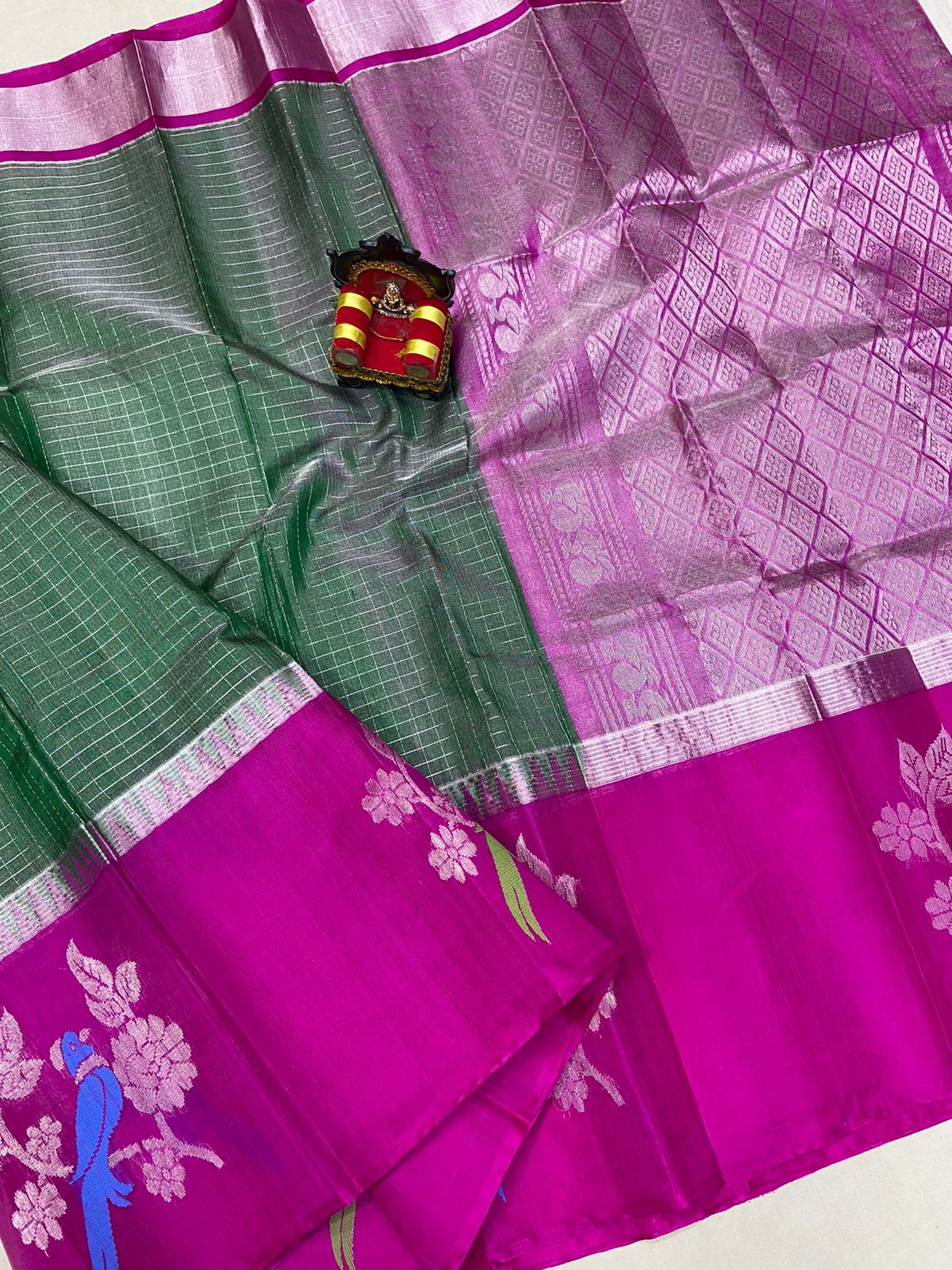 Tissue Kuppatam Saree