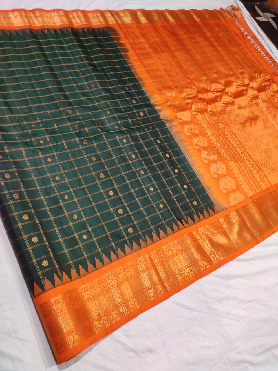 Gadwal Pure Silk Saree