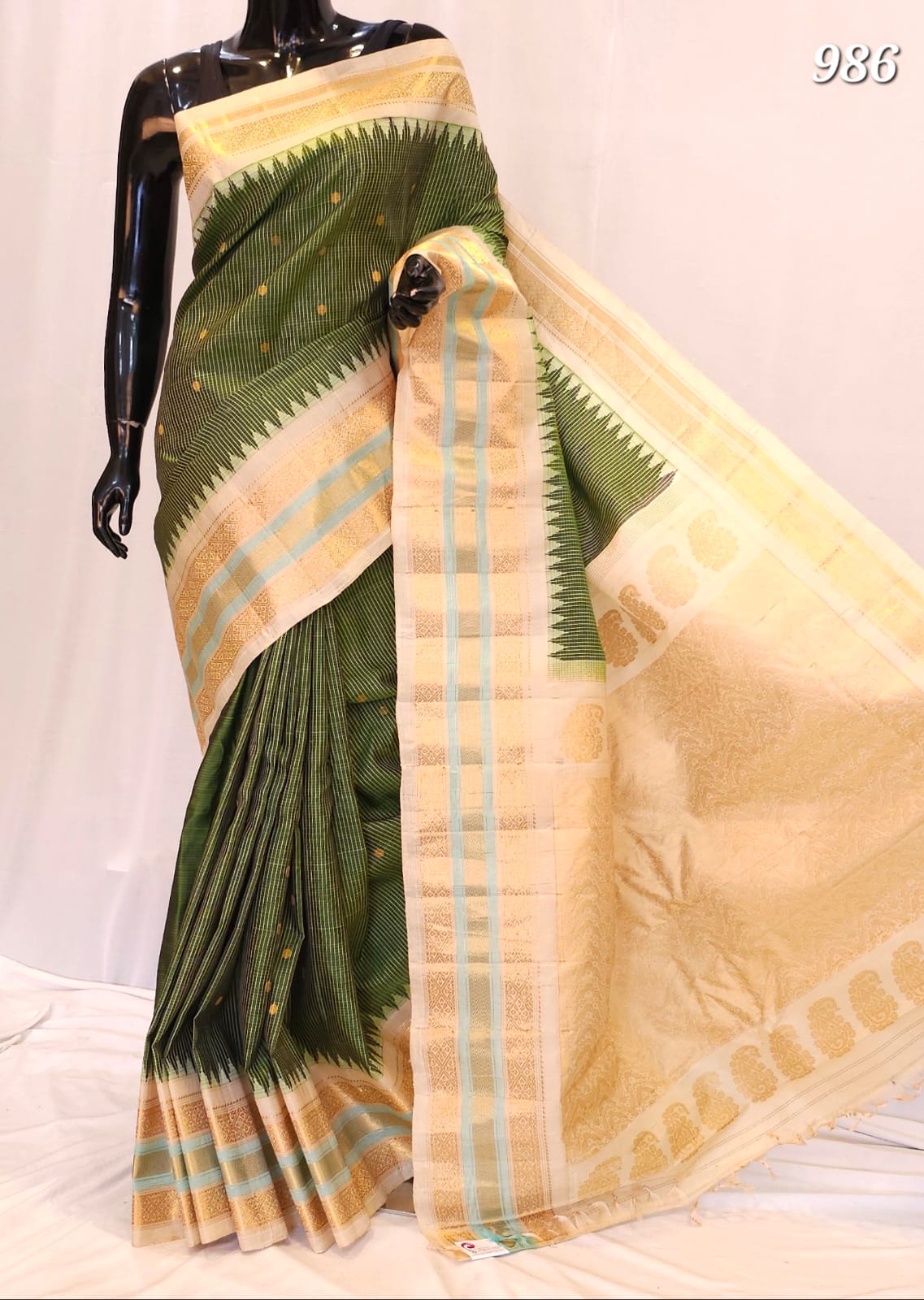 Gadwal Pure Silk Saree