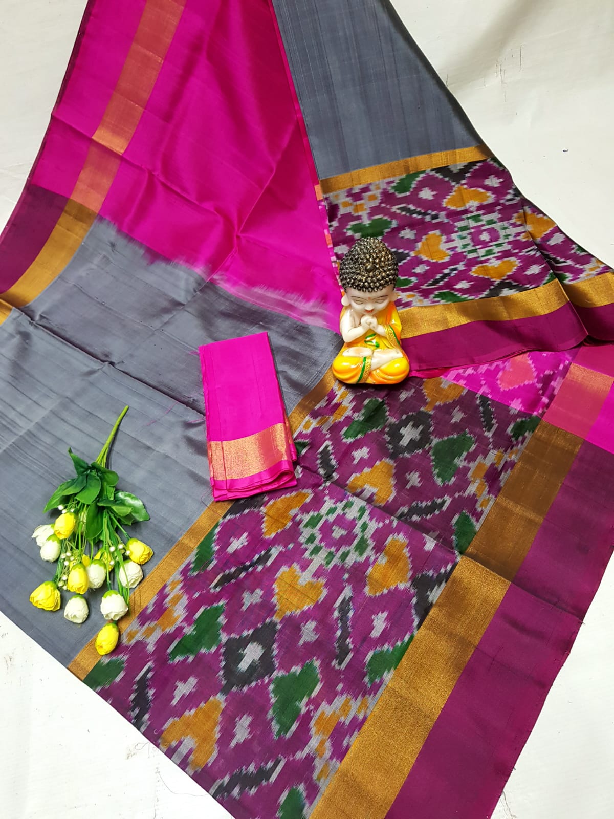 Pure Uppada Pochampally Big Border Saree