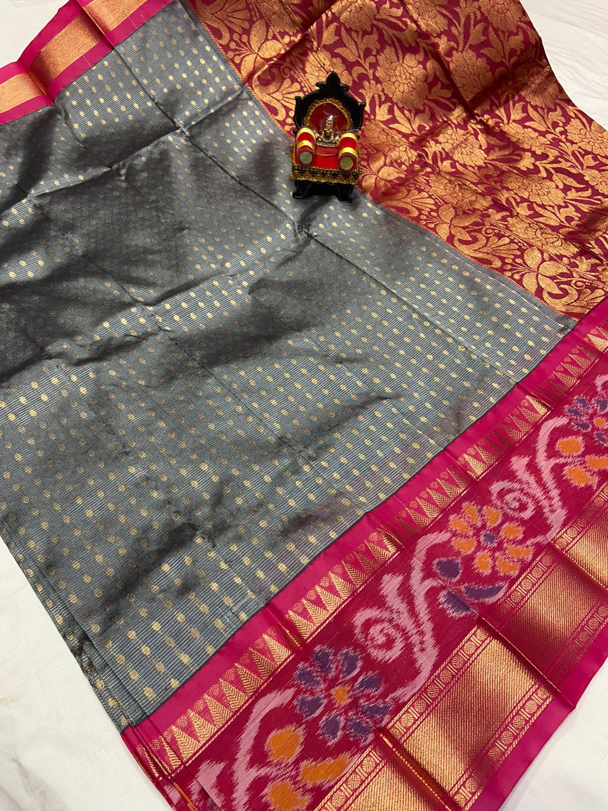 Mangalagiri Allover Pochampally Border Saree