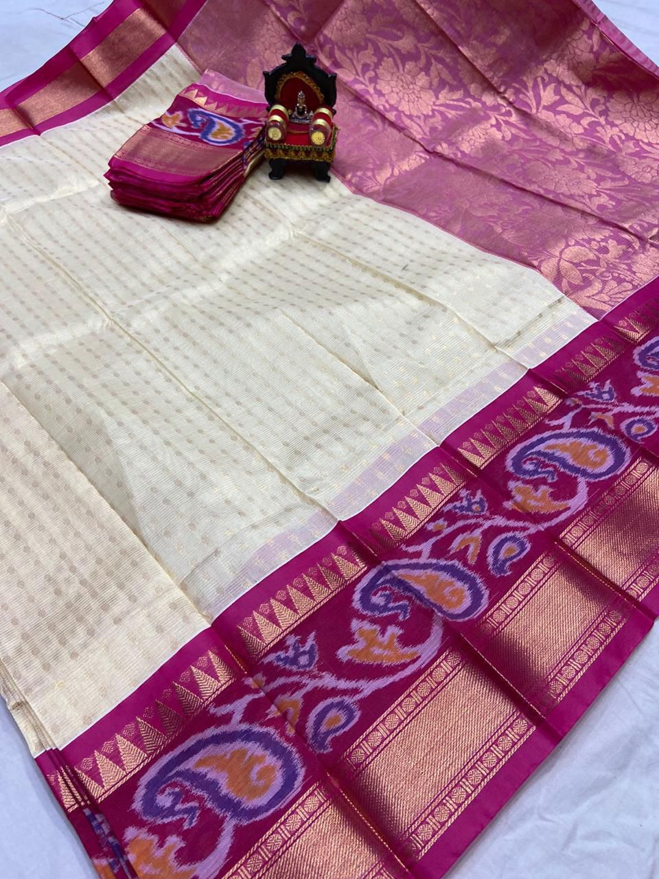 Mangalagiri Allover Pochampally Border Saree