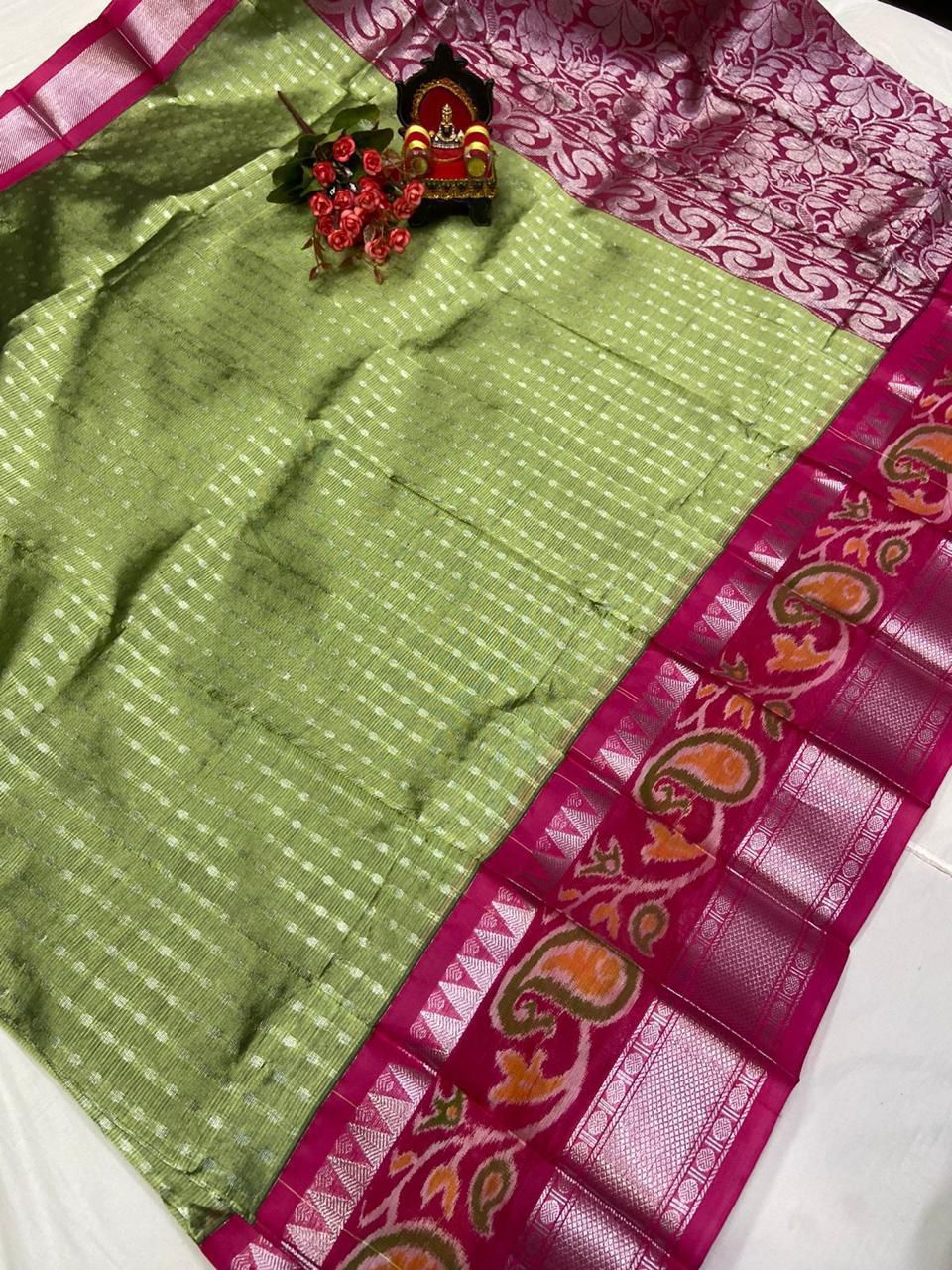 Mangalagiri Allover Pochampally Border Saree