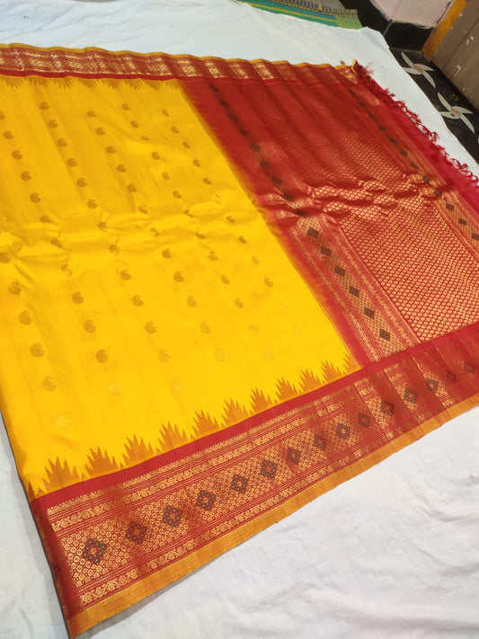 Gadwal Pure Silk Saree