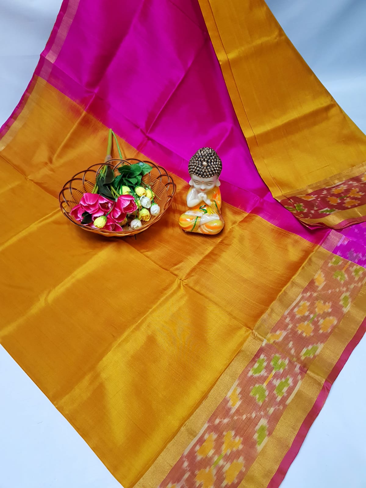 Pure Silk Uppada Small Pochampally Border Saree