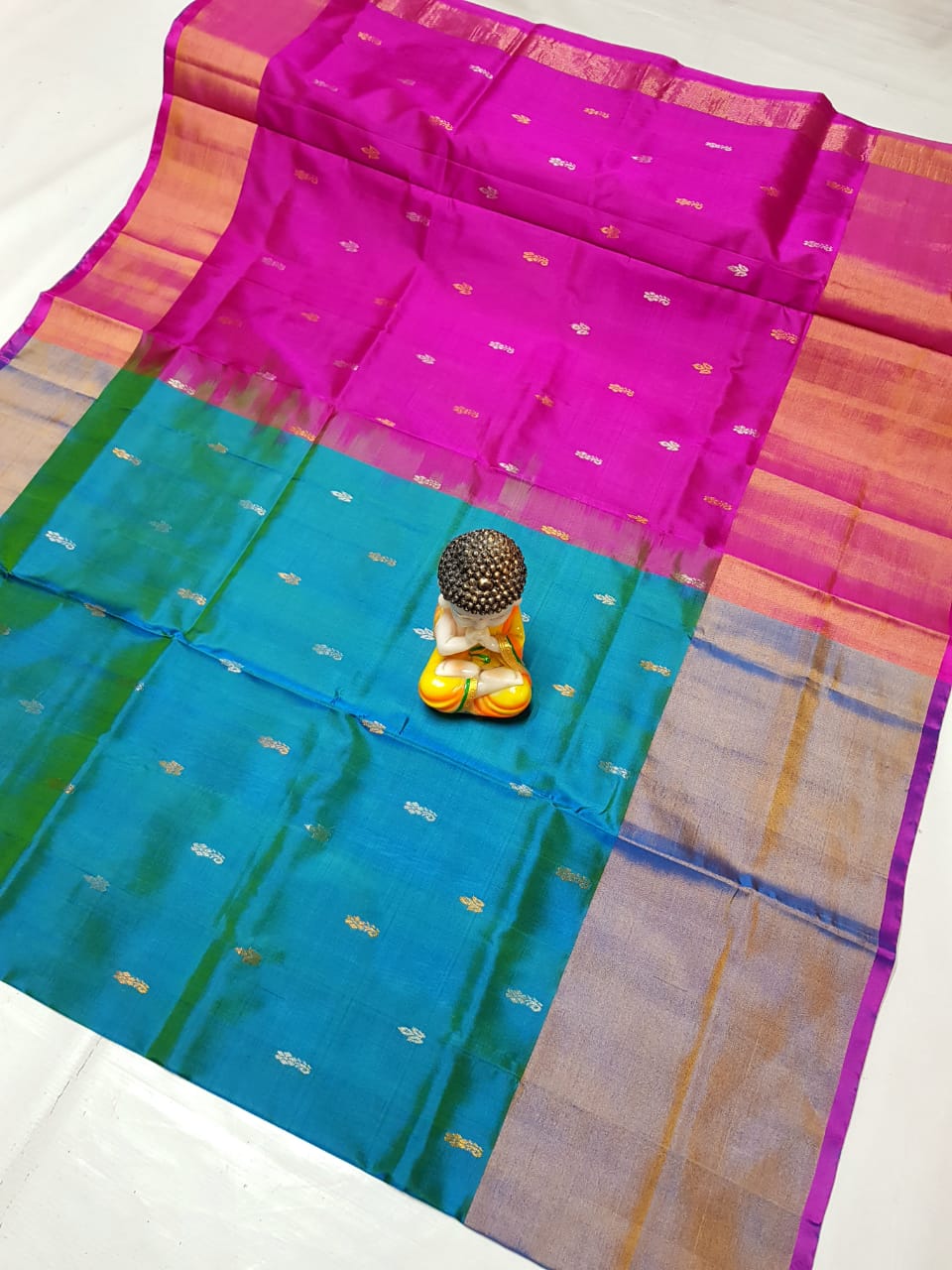 Uppada Laksha Butta Saree