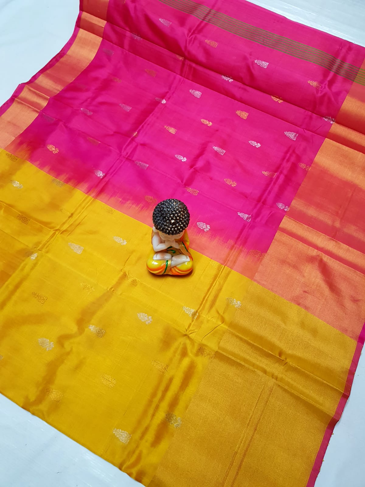 Uppada Laksha Butta Saree